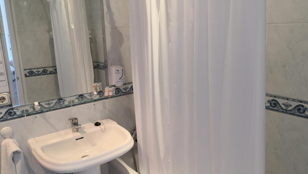 Skol 103A By Completely Marbella Apartment Bagian luar foto